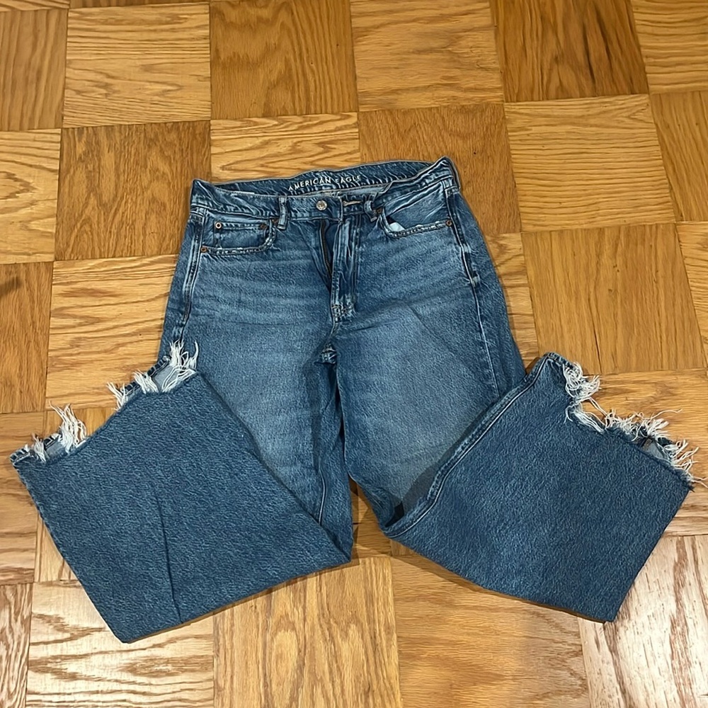 American Eagle size 8 x-short leg length super high rise baggy wide leg jeans